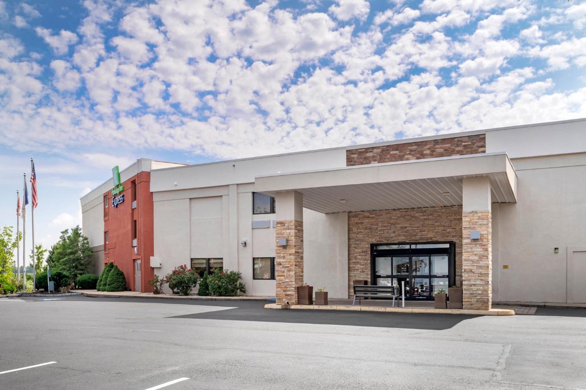Holiday Inn Express Greencastle, An Ihg Hotel Kültér fotó